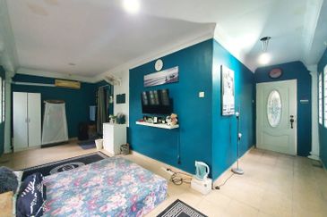 Corner Lot Double Storey Bandar Tasik Selatan