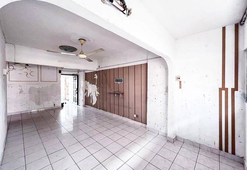 Taman Cahaya, Ampang