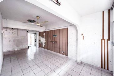 Taman Cahaya, Ampang