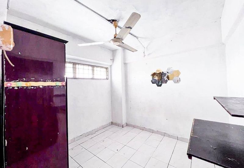 Taman Cahaya, Ampang