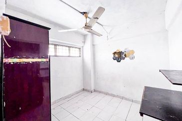 Taman Cahaya, Ampang