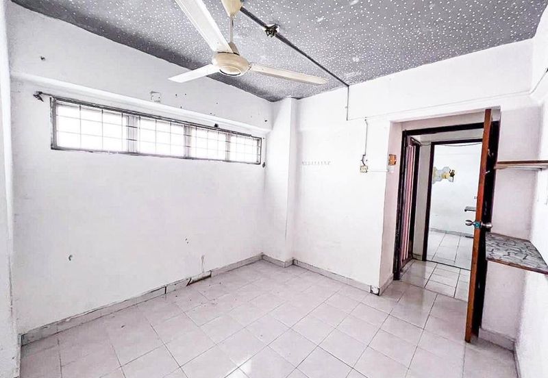 Taman Cahaya, Ampang