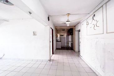 Taman Cahaya, Ampang