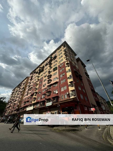 Flat Desa Lembah Permai Ampang, Selangor, Ampang