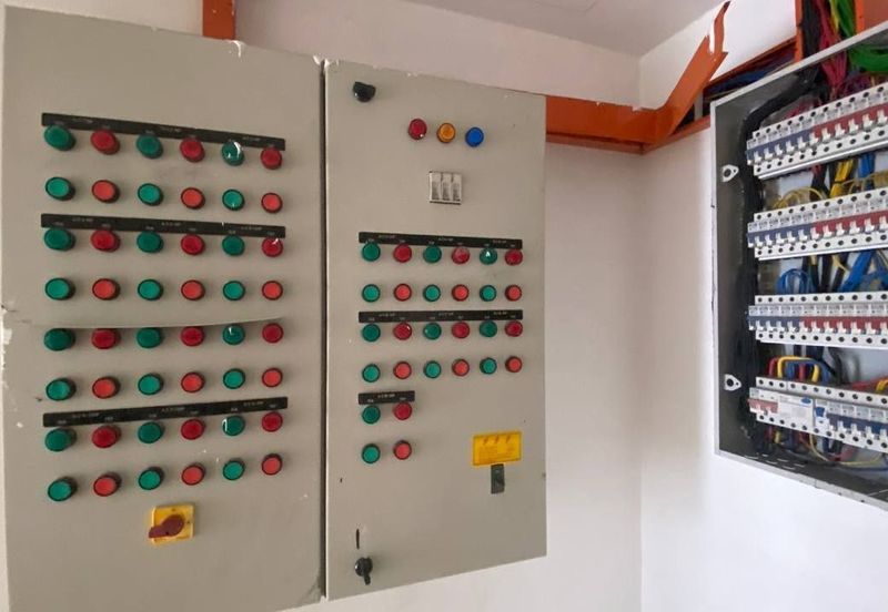 HiCom-Glenmarie Industrial Park