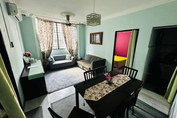 Desa Temenggong Apartment