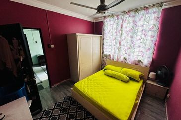 Desa Temenggong Apartment