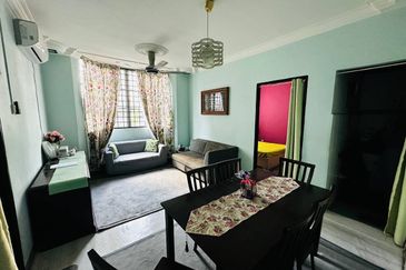 Desa Temenggong Apartment