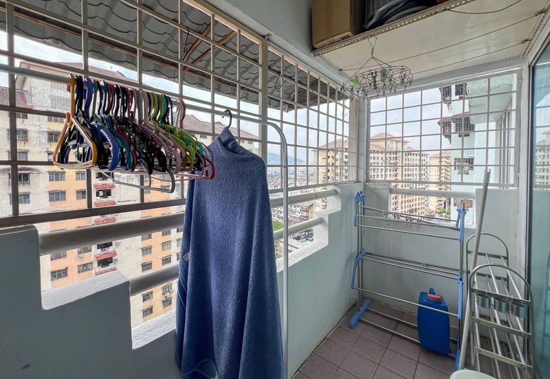 Taman Cahaya, Ampang