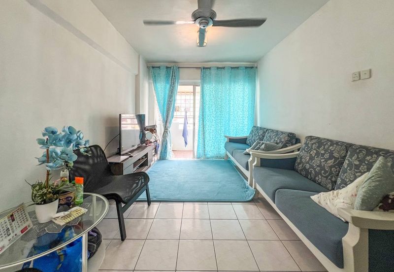 Taman Cahaya, Ampang