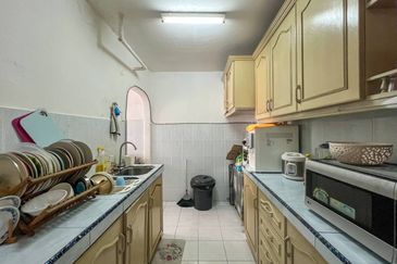 Taman Cahaya, Ampang