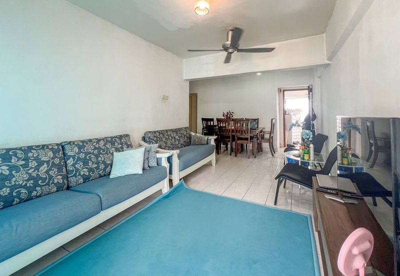 Taman Cahaya, Ampang