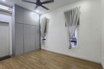 Parkfield Residences, Tropicana Heights