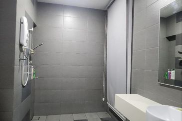 Parkfield Residences, Tropicana Heights