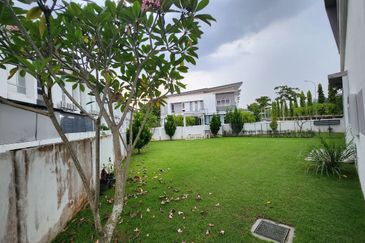 Parkfield Residences, Tropicana Heights