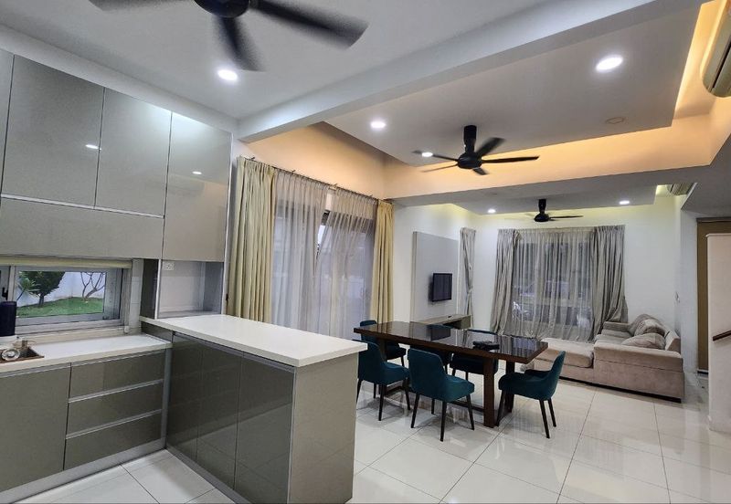 Parkfield Residences, Tropicana Heights