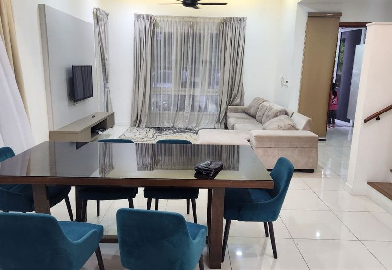 Parkfield Residences, Tropicana Heights