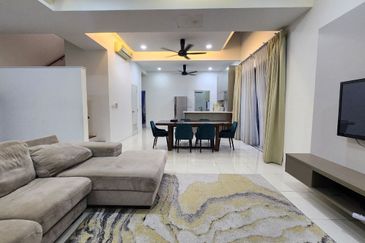 Parkfield Residences, Tropicana Heights