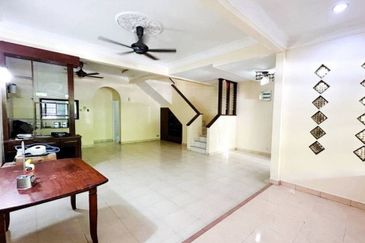 Jalan Suakasih @ Tun Hussein Onn