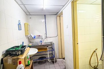 Taman Saujana Utama 3