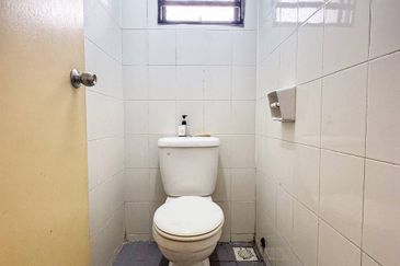 Taman Saujana Utama 3