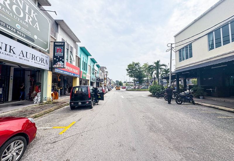 Taman Saujana Utama 3