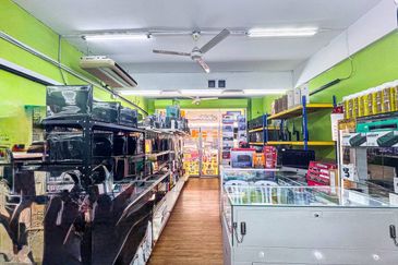 Taman Saujana Utama 3