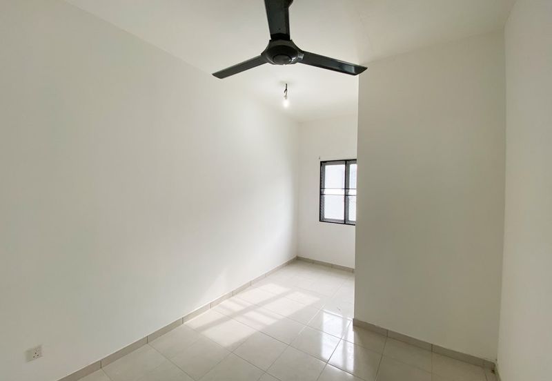 Laman Haris @ Eco Grandeur