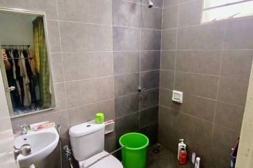 NILAI IMPIAN (LAMAN AZALEA)