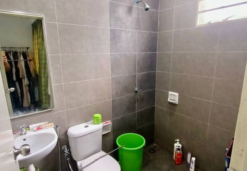 NILAI IMPIAN (LAMAN AZALEA)