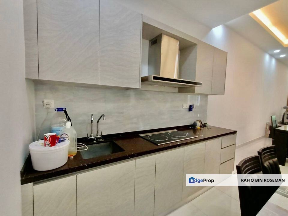 Double Storey Laman Azalea Nilai Impian, Negeri Sembilan, Seremban