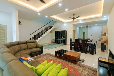 NILAI IMPIAN (LAMAN AZALEA)