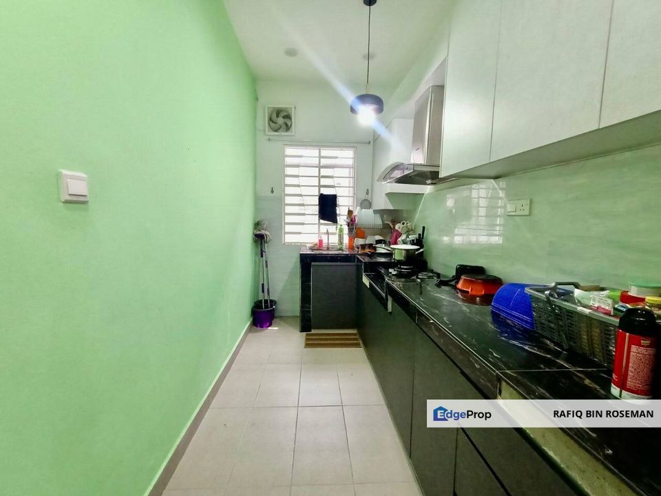 Double Storey Laman Azalea Nilai Impian, Negeri Sembilan, Seremban