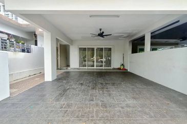 NILAI IMPIAN (LAMAN AZALEA)