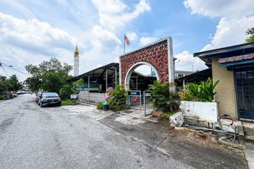 Jalan Taman Kinrara 1/8