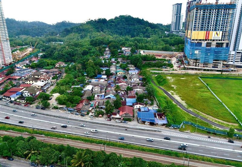 Pantai Dalam Kampung Kerinchi