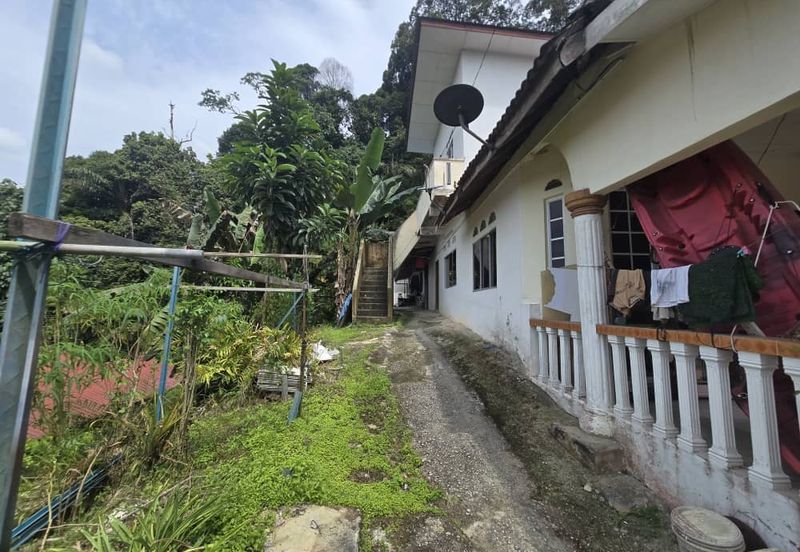 Kampung Bukit Sungai Puteh
