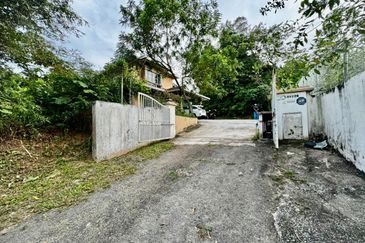 Sungai Buloh Country Resort