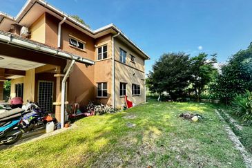 Sungai Buloh Country Resort