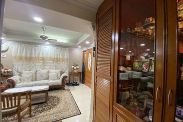 Corner Lot Double Storey Taman Melawati