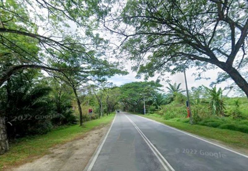 Kulai Lagenda 4.74 acres Petrol Station & Commercial Land For Sale 