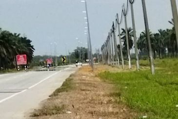 Selangor Kuala Langat Banting Beside Gold Cost Morib 2500 Acres Beach Frontage Land for SALE 🔥 