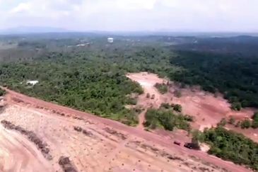 Negeri Sembilan Tampin Gemas 123 Acres Flat Empty Land for SALE🔥