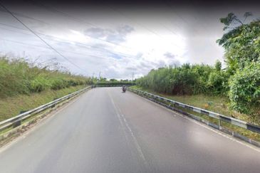 Johor Saleng Taman Sutera 12 Acres Zoning Commercial Land for SALE🔥