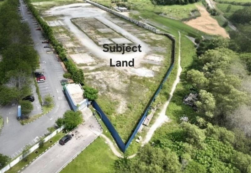 Selangor Hulu Langat Kajang Seri Kembangan 6 Acres Zoning Residential or Industrial Land for SALE🔥