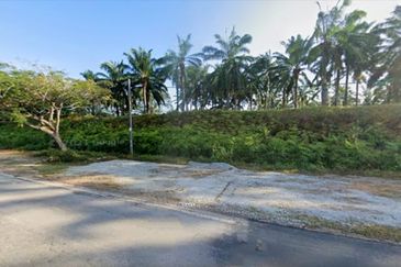 Melaka 1000 acres Converted & Zoning Industrial Land for SALE