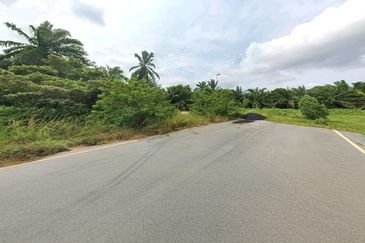 Melaka 1000 acres Converted & Zoning Industrial Land for SALE