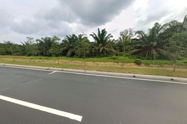 Melaka 1000 acres Converted & Zoning Industrial Land for SALE