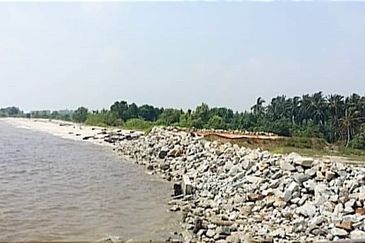 Selangor Kuala Langat Jugra CAREY ISLAND 500 acres Beachfront Land for SALE