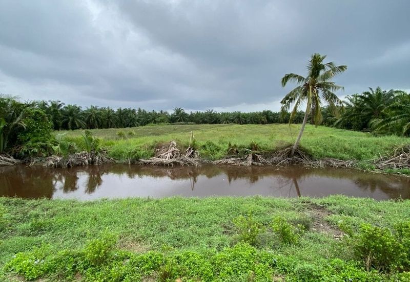 Selangor Kuala Langat Jugra CAREY ISLAND 500 acres Beachfront Land for SALE